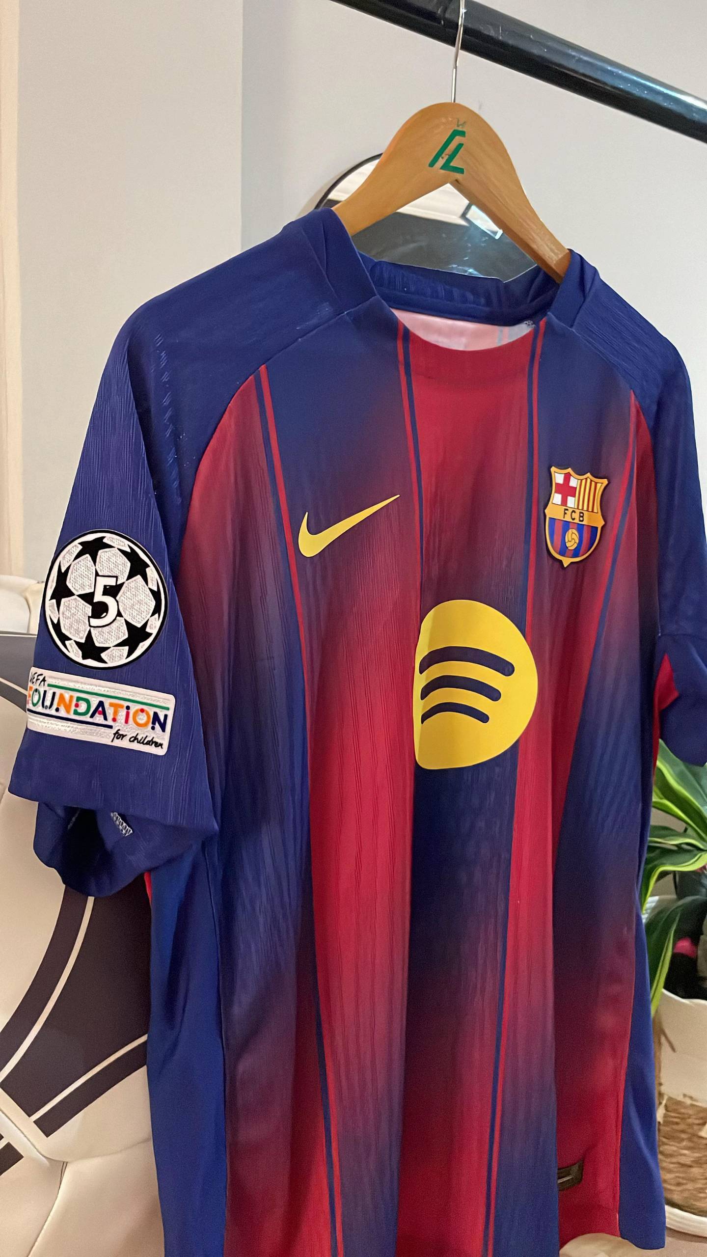 LAMINE YAMAL 10 UCL